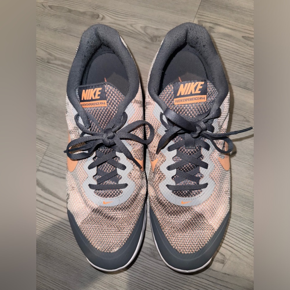 Nike Flex Experience RN 4